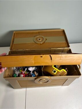 Ryan’s World Mystery Treasure Chest Bundle